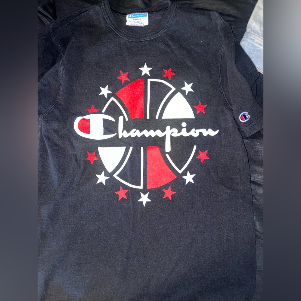 Men’s Small Champion T-Shirt